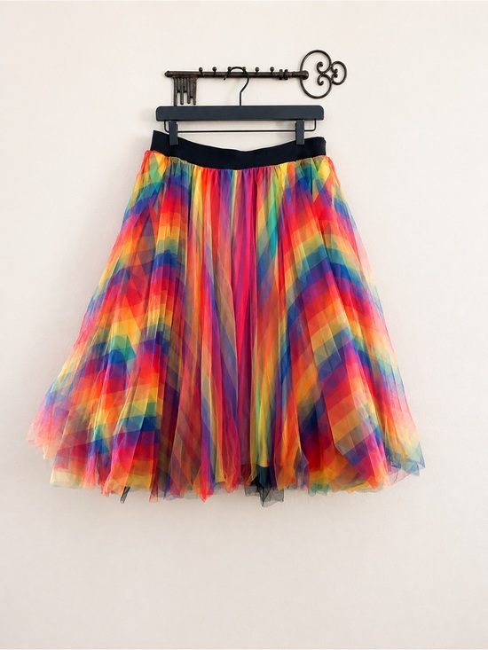 torrid Dresses & Skirts - Torrid Rainbow Tulle Midi Skirt Size 0 Multicolor Elastic Waist